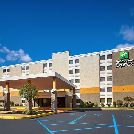 Holiday Inn Express Pittston - Scranton Airport By Ihg 외부 사진