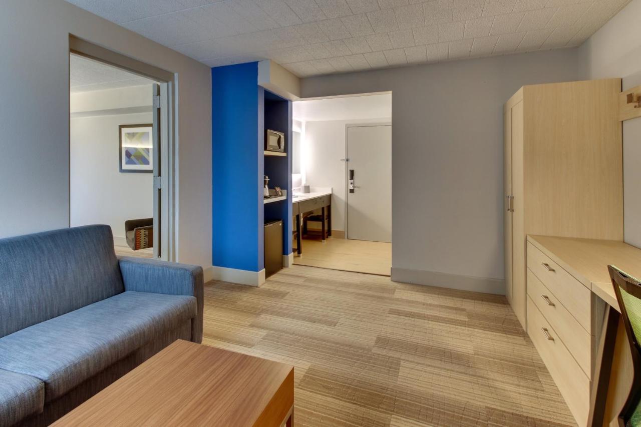 Holiday Inn Express Pittston - Scranton Airport By Ihg 외부 사진